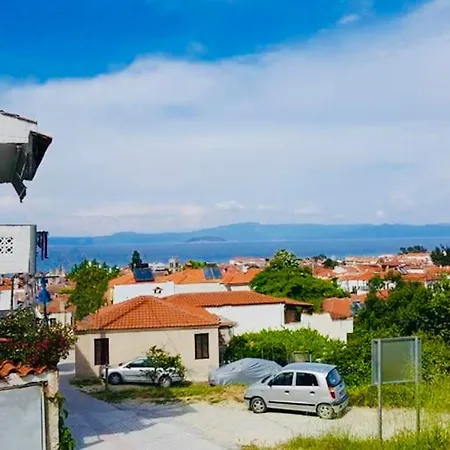 Διαμέρισμα Pine & View *